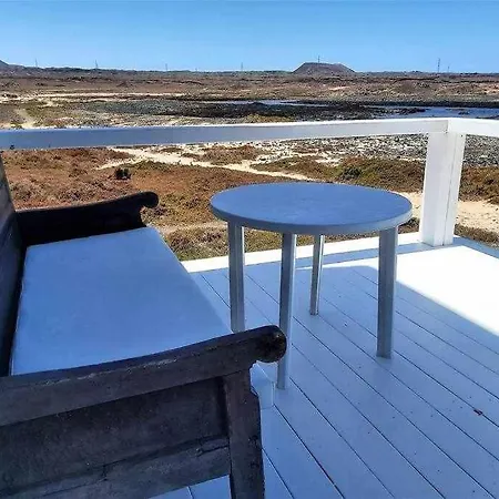Blue Breeze House With Pool Facing Sea Hébergement de vacances