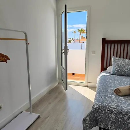 Hébergement de vacances Blue Breeze House With Pool Facing Sea Corralejo