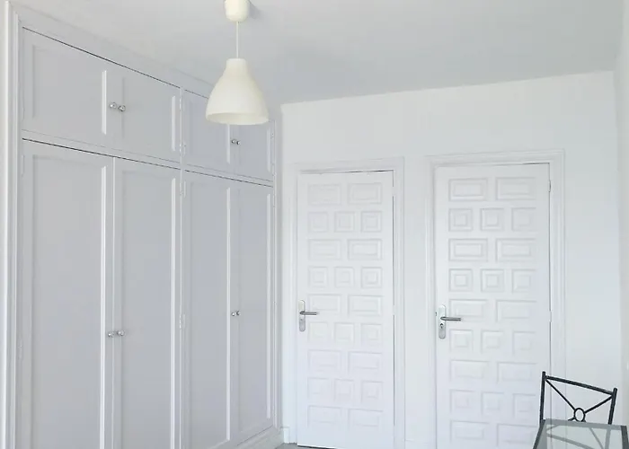 Sun & 1 Semesterbostad *