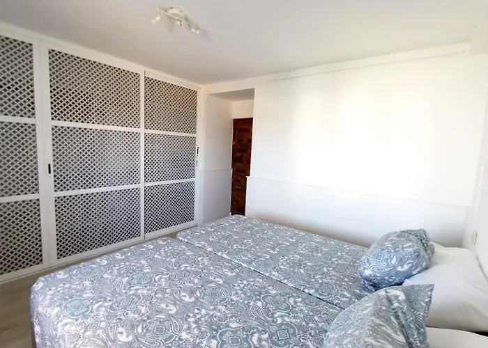 Semesterbostad Sun & 1