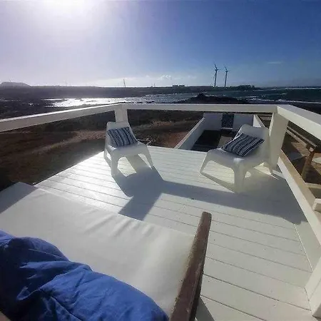 Blue Breeze House With Pool Facing Sea *