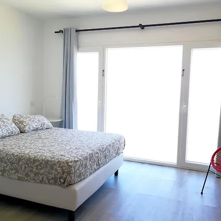 Sun & 1 * Corralejo